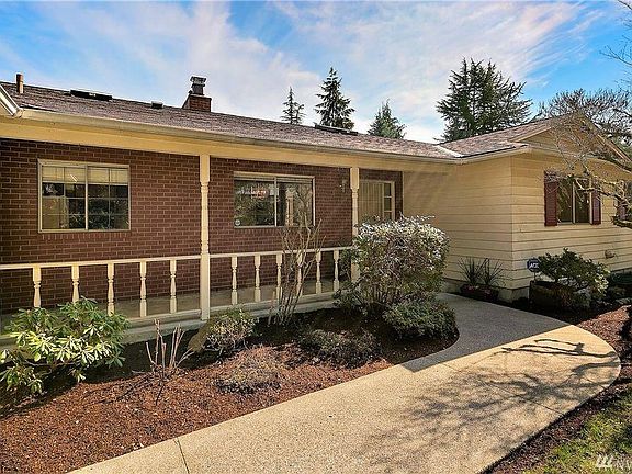 3rd image of 1834 128th Ave SE