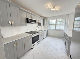 2801 NE 183rd St APT 317W, Aventura, FL 33160