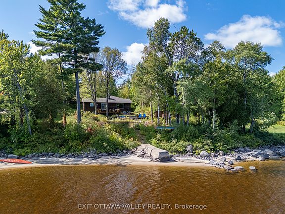 3rd image of 71 Delaney Ln