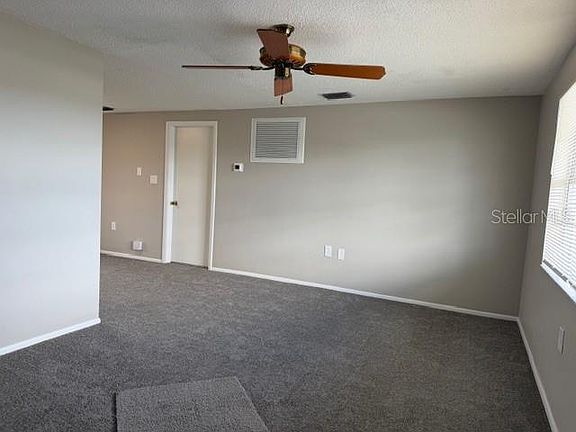 4th image of 3220 Huntington Rd
