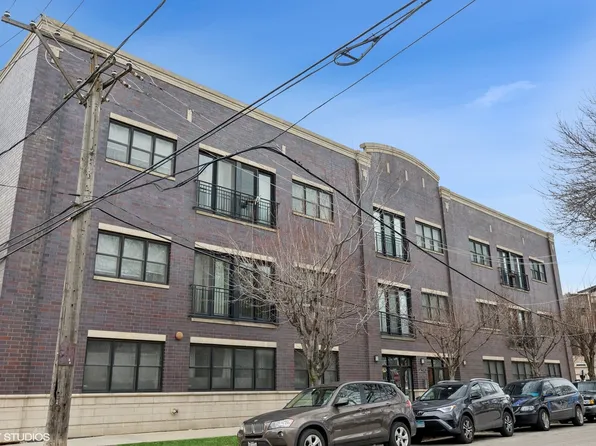 2310 W Nelson St APT 101, Chicago, IL 60618