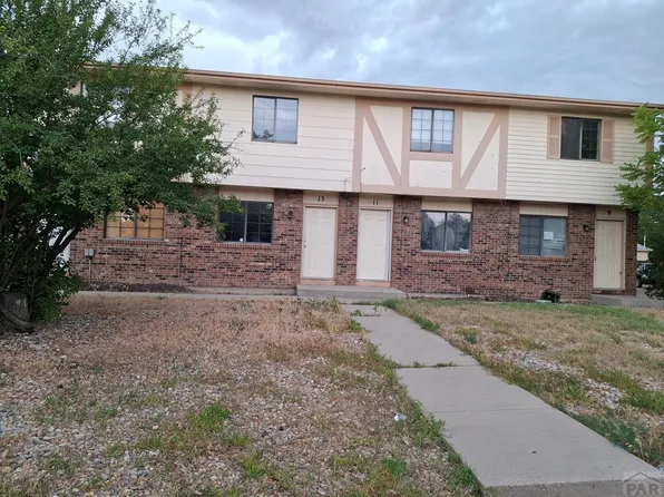 9-15 Castle Royal Dr, Pueblo, CO 81005