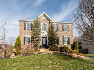 128 Tuscany Estates Dr, Finleyville, PA