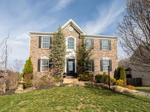 128 Tuscany Estates Dr, Finleyville, PA 15332