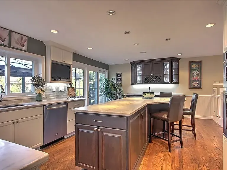 2015 212th Pl NE — Photo 3