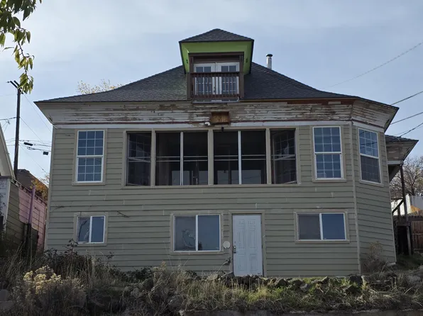 302 W Main St, Klamath Falls, OR 97601