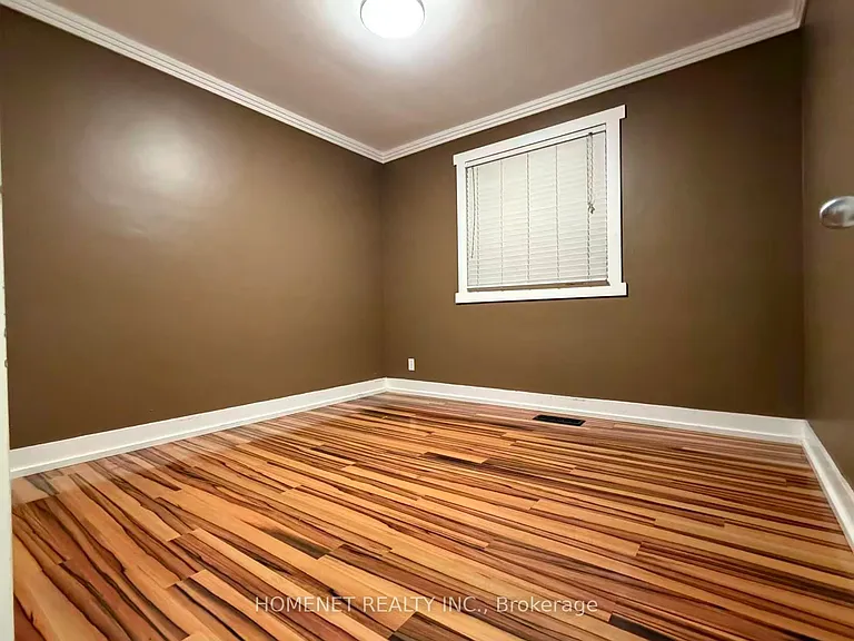 57 Howard Rd — Photo 8