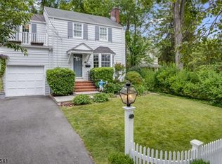 22 Division Ave, Summit, NJ 07901