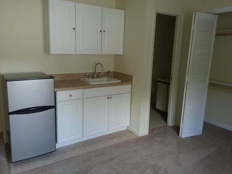 110 Ashley Forest Rd — Photo 2