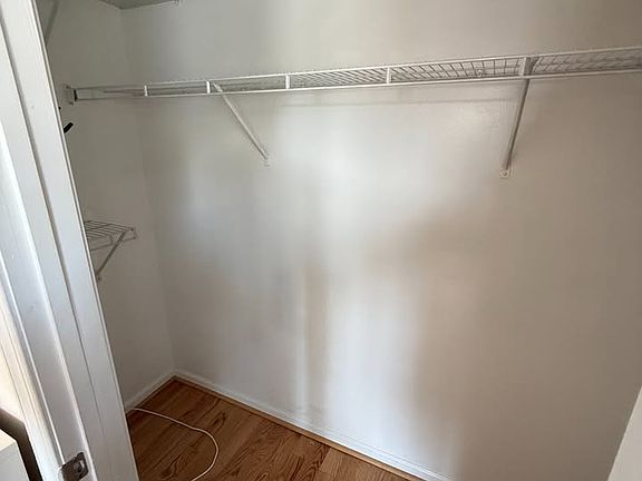 5th image of 5812 Summers Grove Rd