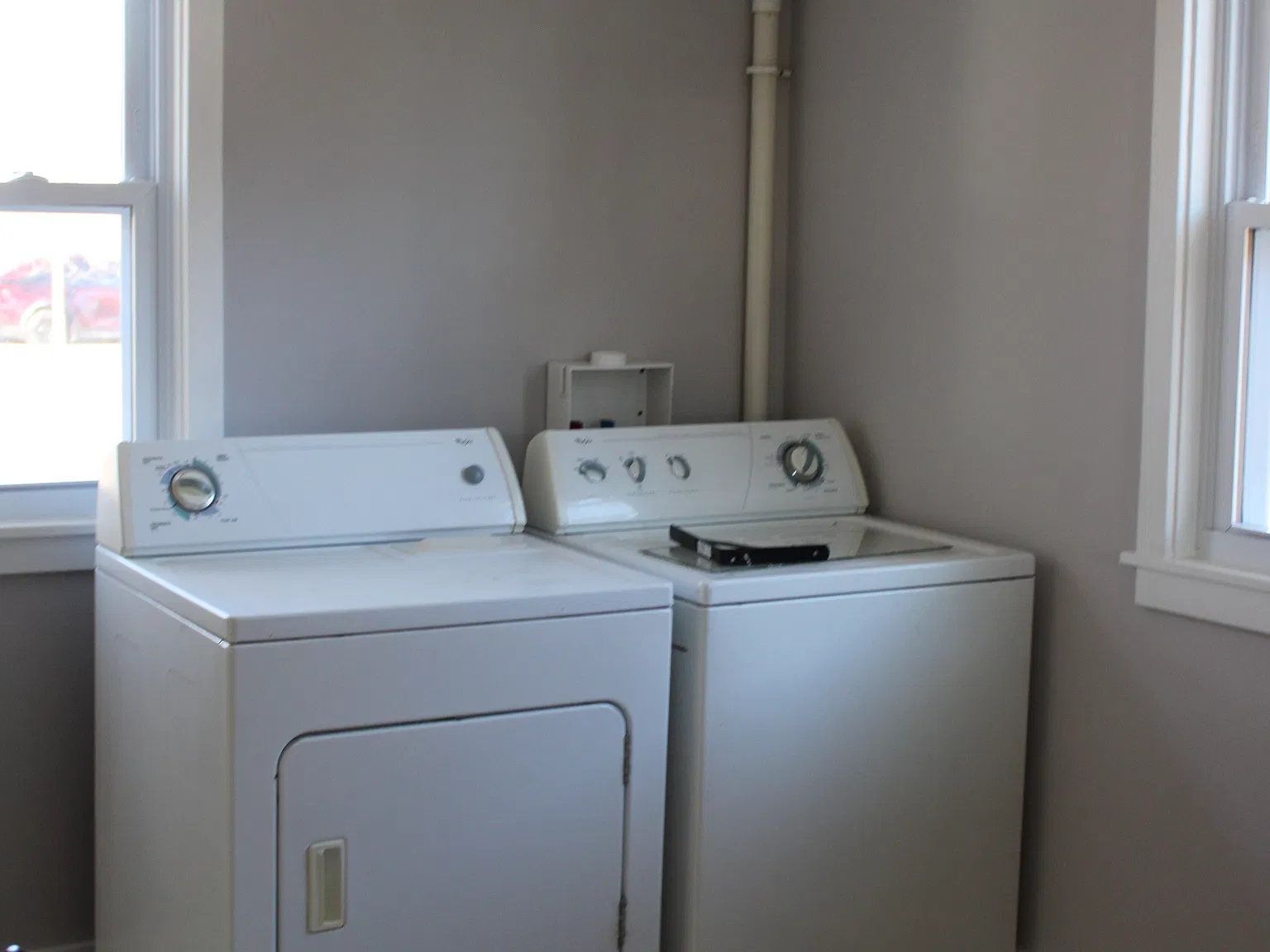 4 bed, 3200 sqft, $2,000 — Photo 4