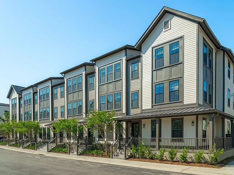 Fenland Townhomes — Photo 35