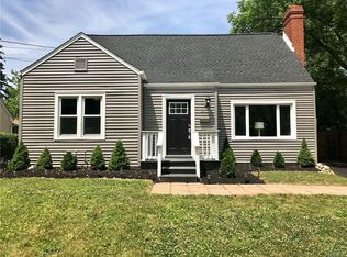 942 Main St, West Seneca, NY 14224
