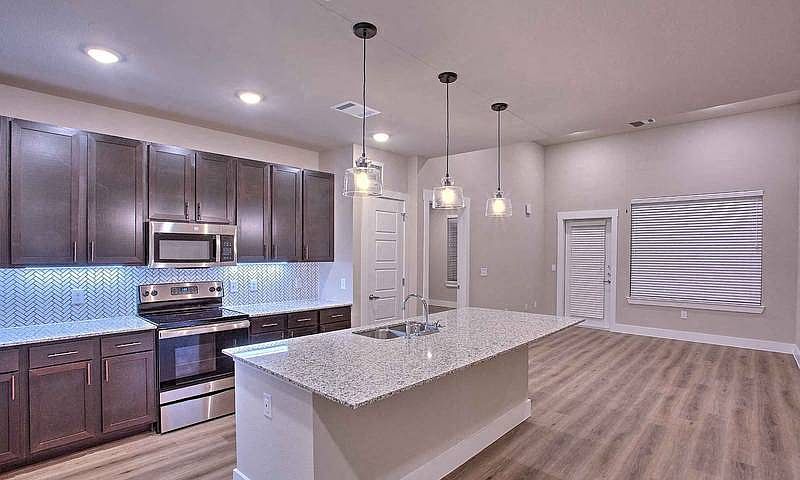 1st image of 2250 Hunters Creek Rd #3320