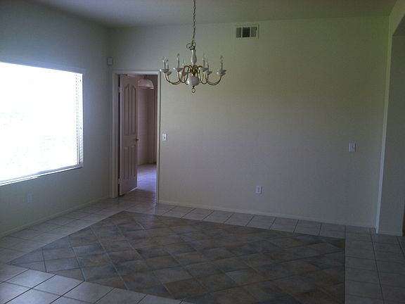 3rd image of 2870 Mira Vista Ct