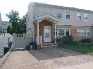 112 Ontario Ave, Staten Island, NY 10301