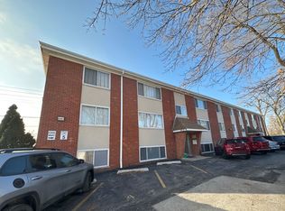 4618 Fishermans Ter, Lyons, IL 60534