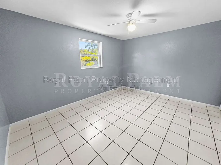 6617 Warwick Cir — Photo 26