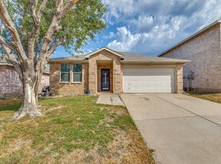 1977 Ramada Trl, Justin, TX 76247