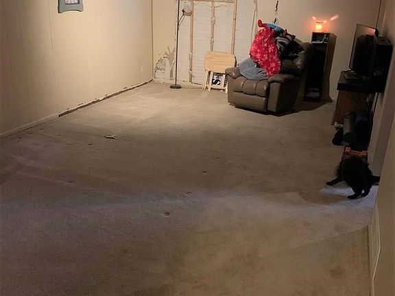 4th image of 1616 Urbana Ln