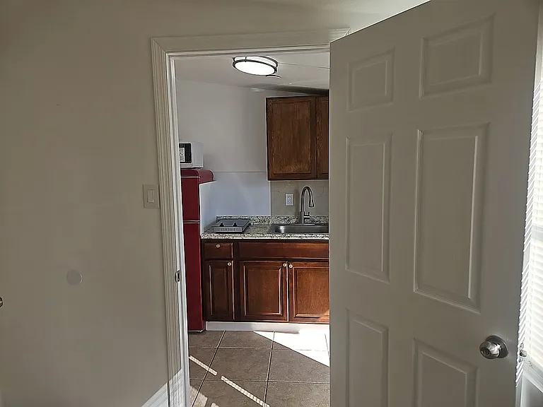 513 Princess Brittany Ct #D — Photo 2