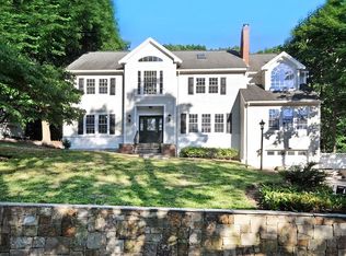 15 Deering Ave, Lexington, MA 02421