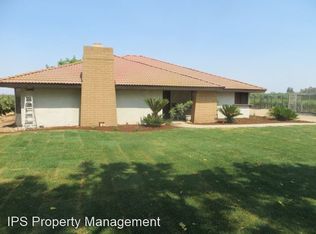 2272 N Westlawn Ave, Fresno, CA 93723