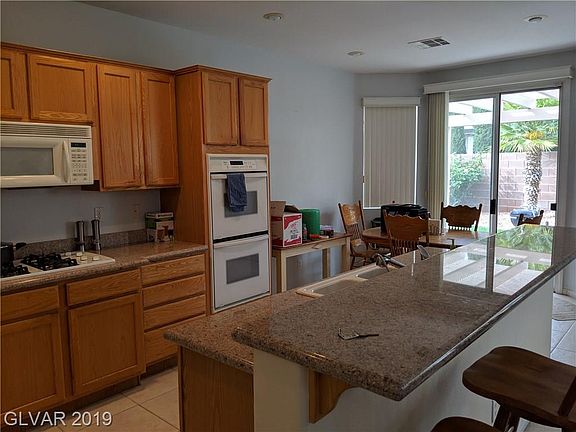 3rd image of 10204 Ivory Cliff Ave