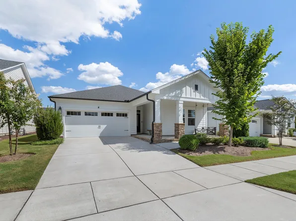 205 Hidden Shadow Ln, Wendell, NC 27591