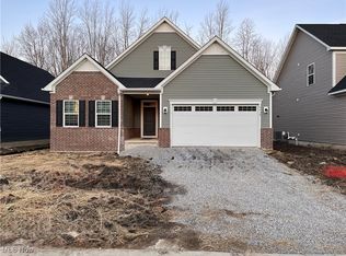 5418 Deerpath Dr, Sheffield Lake, OH 44054
