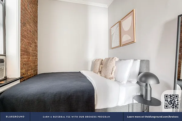 Rented by The Blueground | media 15