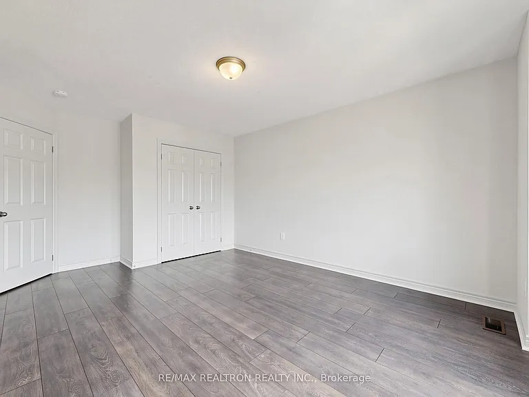 59 Jevons Dr — Photo 27