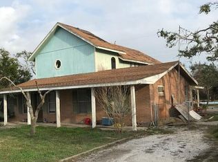 13 Tomahawk Trl, Rockport, TX 78382