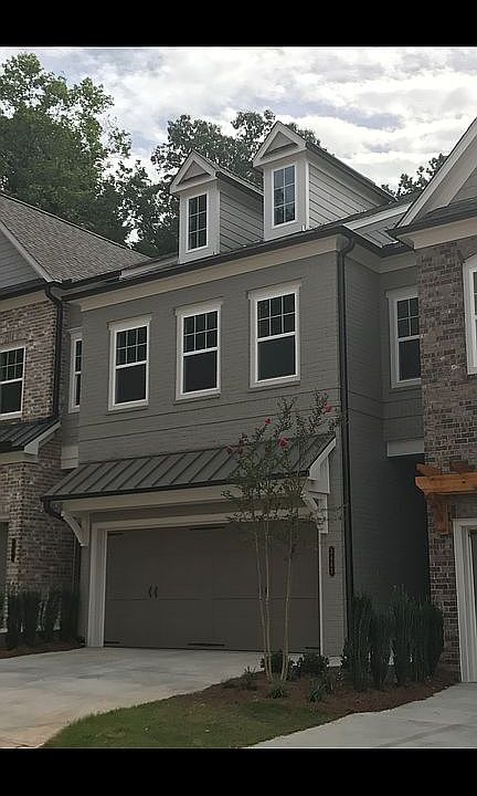 1st image of 3645 Patterson Dr SE