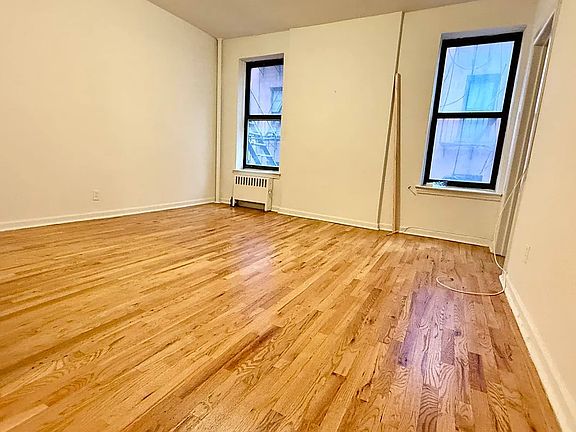3rd image of 115 Essex St APT 3D