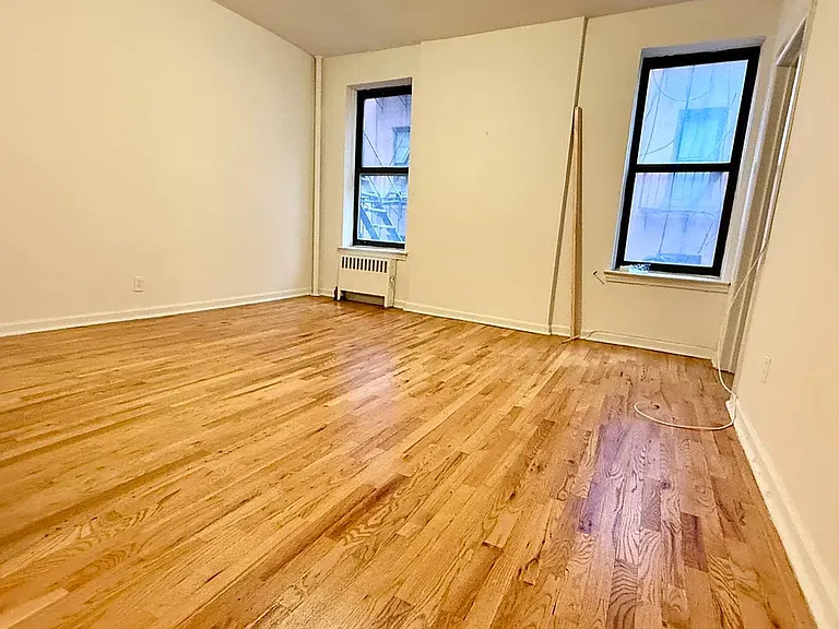 115 Essex St #3D — Photo 3