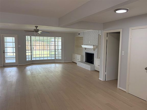 3rd image of 7610 Westwind Ln