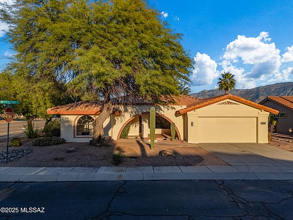 3rd image of 14660 N Flagstone Dr