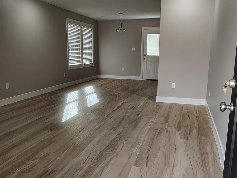 843 SE Hackberry Dr — Photo 10