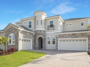 1070 Signet Dr, Apollo Beach, FL 33572