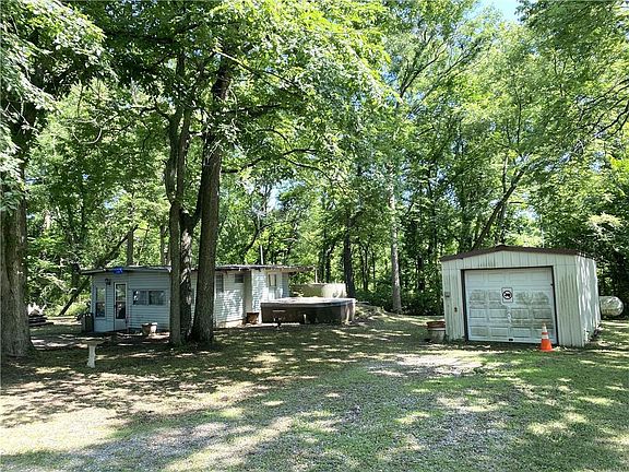 5th image of 58 Coachmen Dr