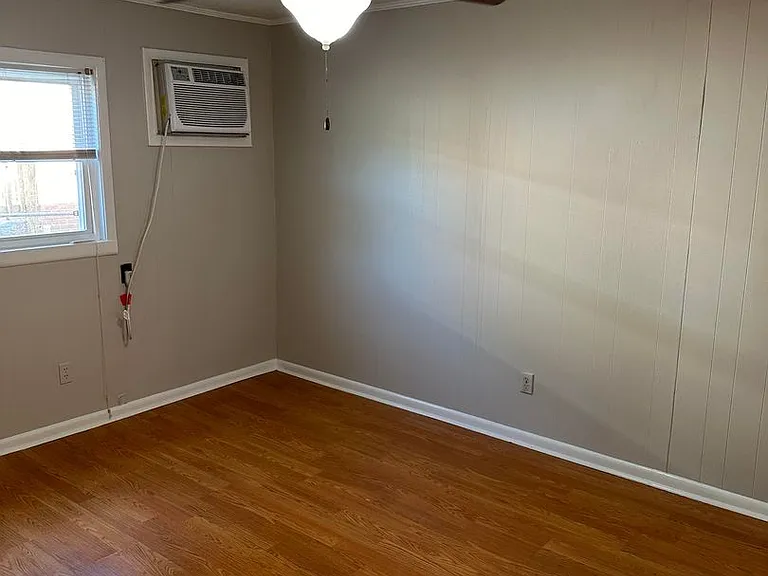 1402 Rison Ave NE — Photo 9