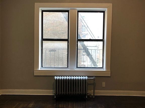 3rd image of 1834 Caton Ave #2CX