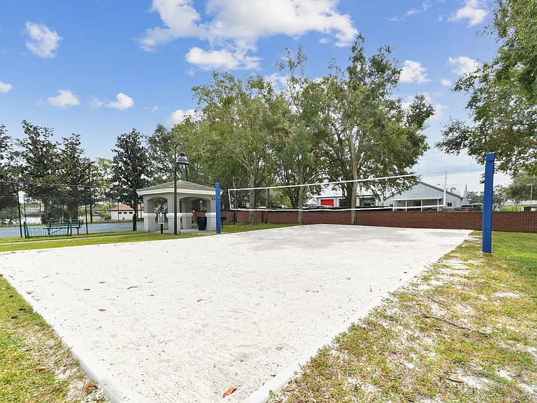 The Eli Winter Springs — Photo 26