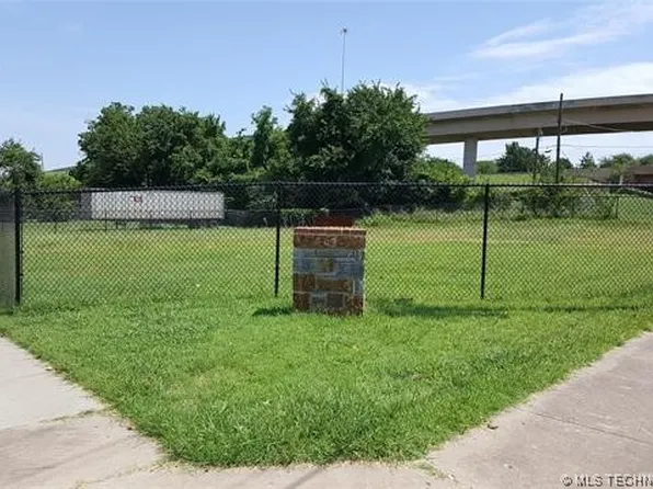 1241 S Frankfort Ave, Tulsa, OK 74120