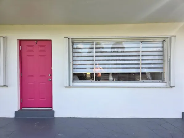 2180 Lake Osborne Drive #7, Lake Worth Beach, FL 33461