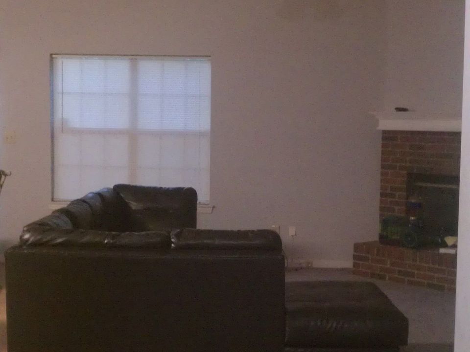2nd image of 4412 Wesley Dr