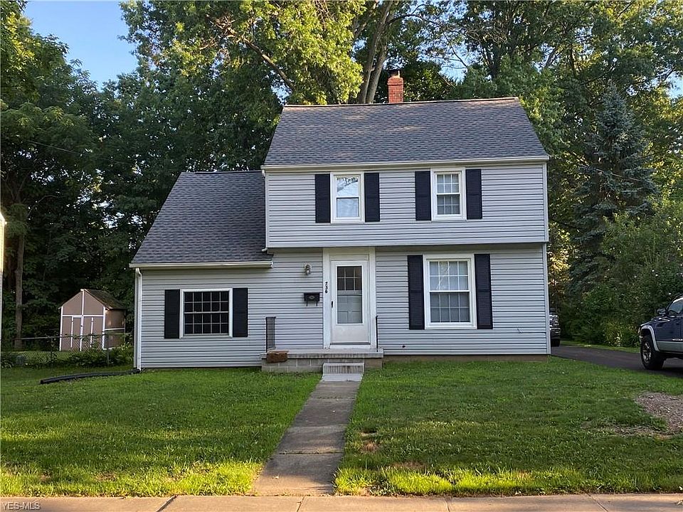 1st image of 736 Cedar Ave
