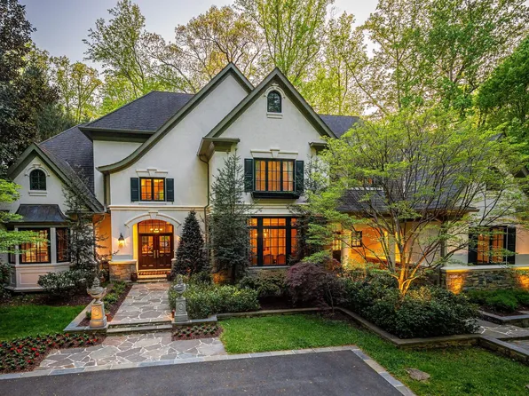 9901 River View Ct, Potomac, MD 20854