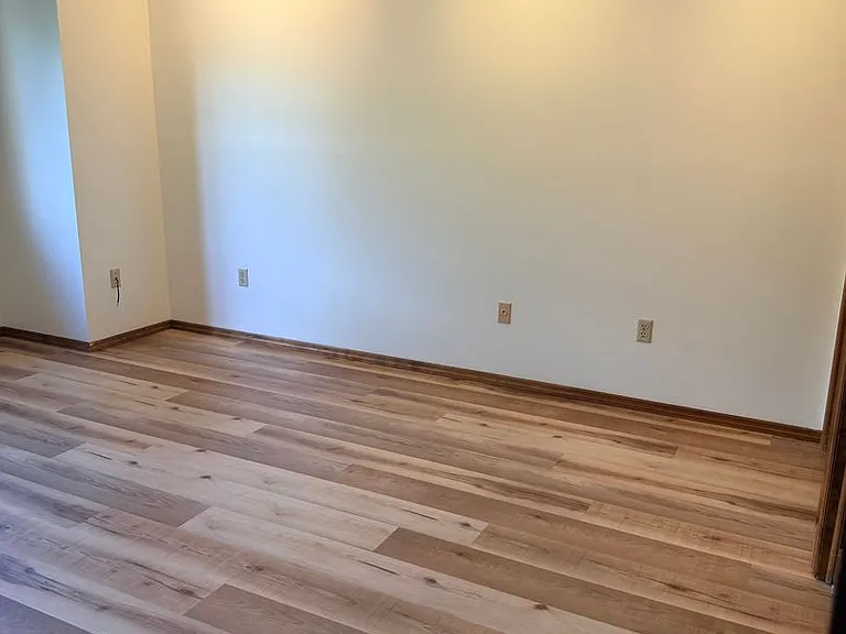 1612 W Olive St #13 — Photo 13
